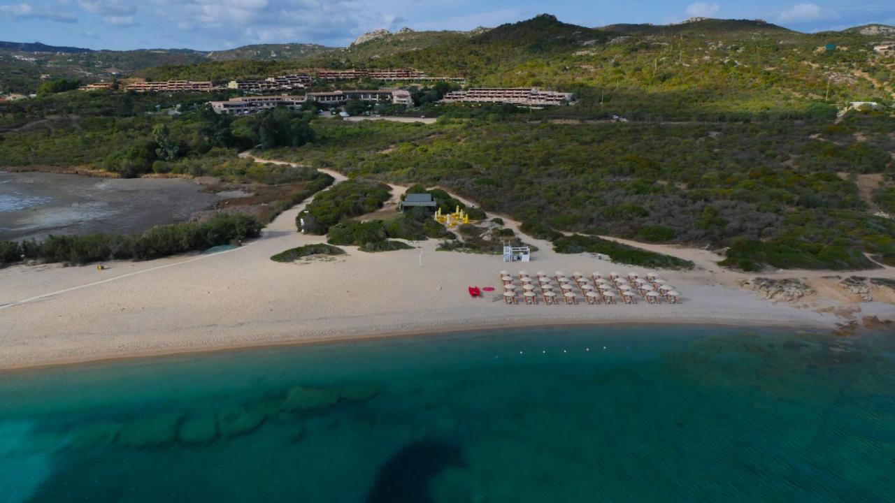 Residence Portolaconia Appartamenti Cannigione Eksteriør billede