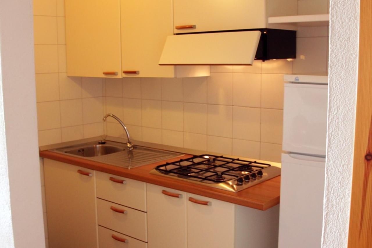 Residence Portolaconia Appartamenti Cannigione Værelse billede